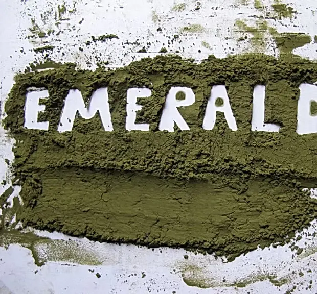 Emerald Chlorella Powder product
